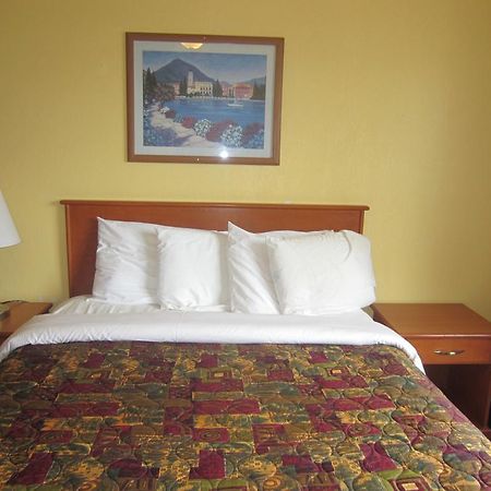 Knights Inn Santa Cruz Ngoại thất bức ảnh